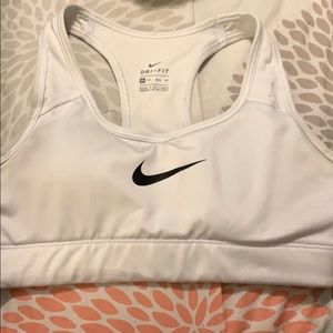 nike bra xs
